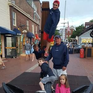 Meet your Posher, Mike j